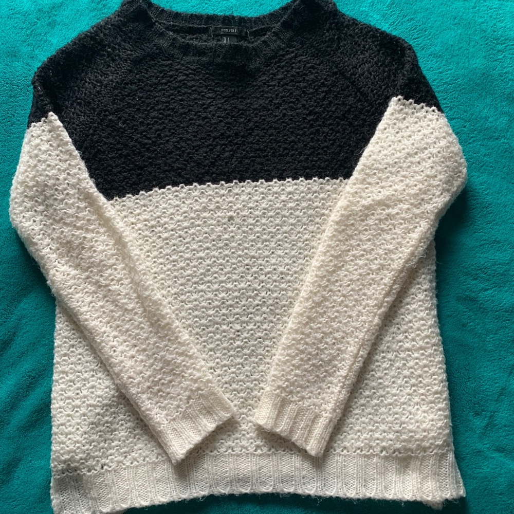 F21 SWEATER